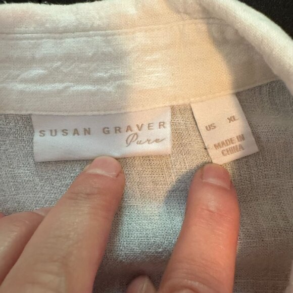 Susan Graver Oversized White Linen Blouse, Light & Breezy Layering, Size XL - Picture 3 of 5
